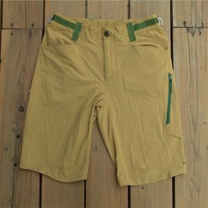 Patagonia Dirt Craft Shorts • Khaki / Drab Green Trim S/M